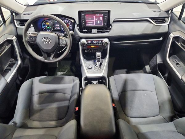 2019 TOYOTA RAV4 LE HV 4WD — CKPT