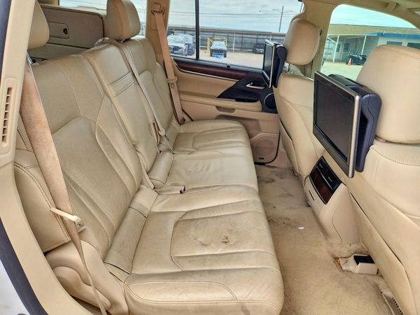 2017 LEXUS LX 570