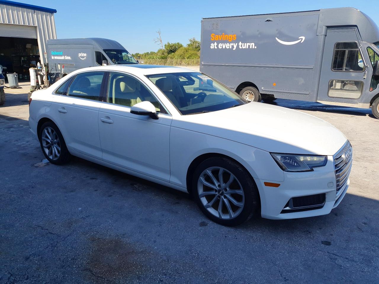 2019 AUDI A4 Premium, Titanium