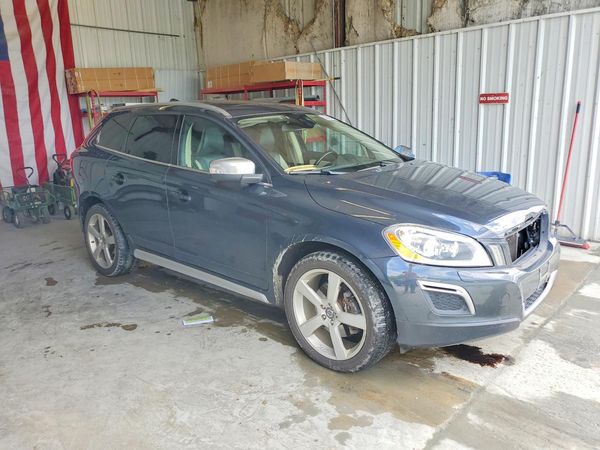 2012 VOLVO XC60