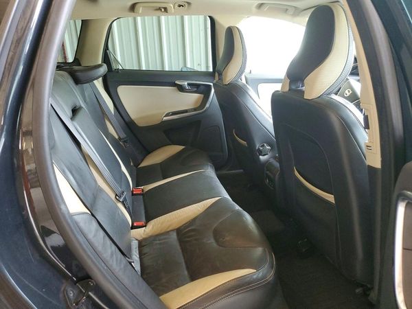 2012 VOLVO XC60