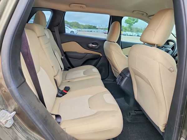 2016 JEEP CHEROKEE SPORT FWD