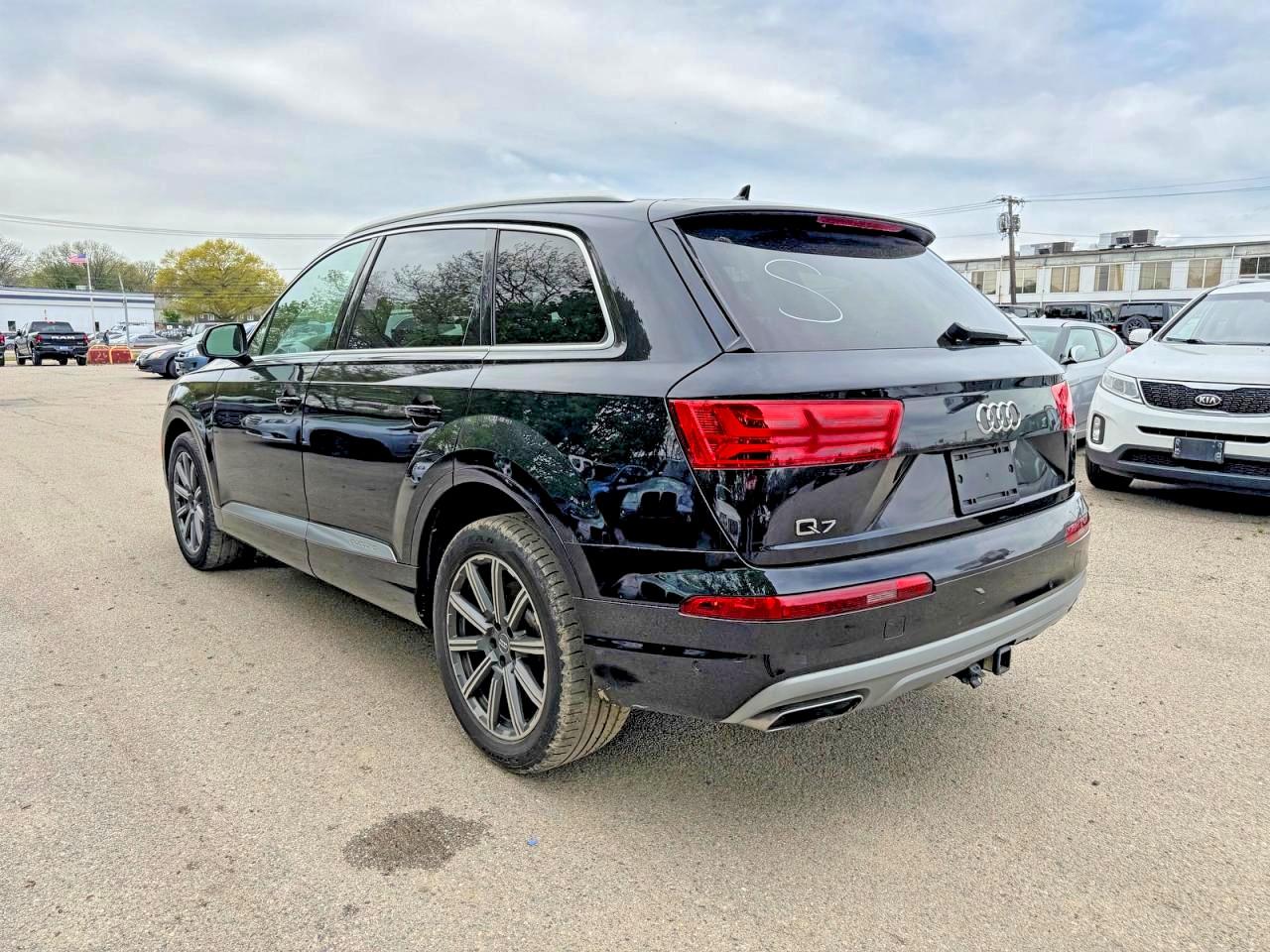2019 AUDI Q7