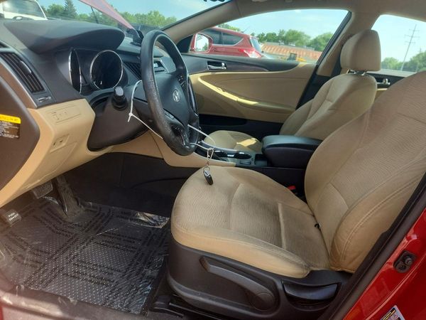 2015 HYUNDAI SONATA GLS(Middle) — DENT