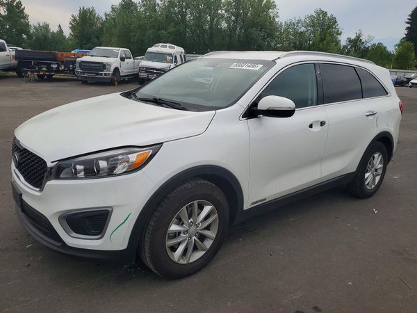 2016 KIA SORENTO L / LX