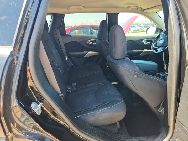 2017 JEEP CHEROKEE LATITUDE 4X4