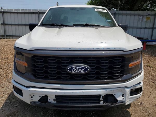 2024 FORD F150