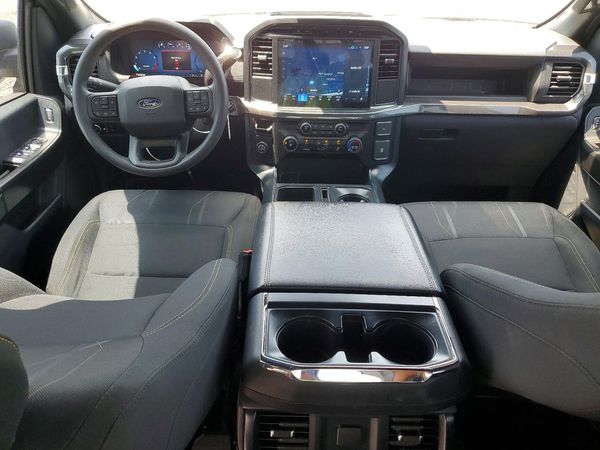 2024 FORD F150