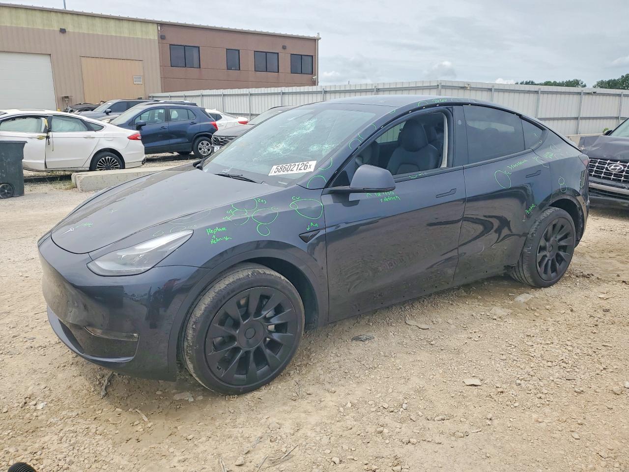 2024 TESLA MODEL Y