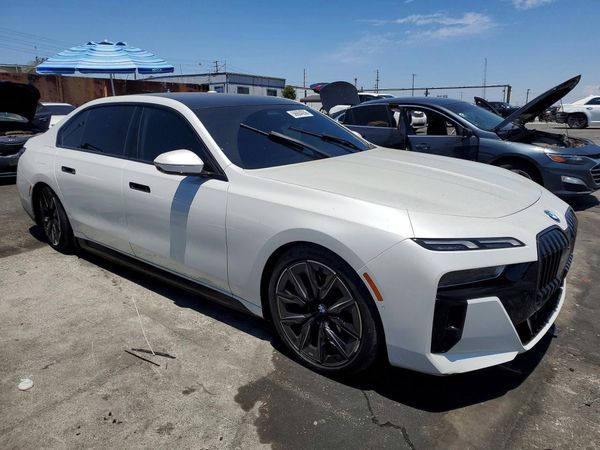 2024 BMW I7 eDrive50