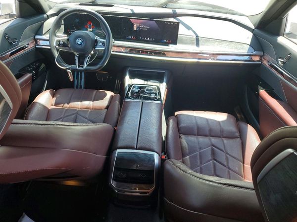 2024 BMW I7 eDrive50