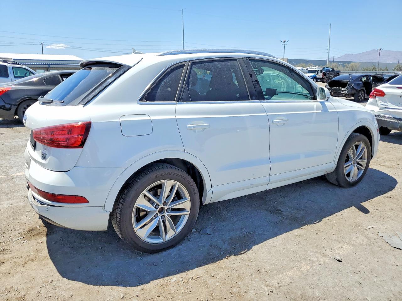 2016 AUDI Q3 quattro Premium Plus