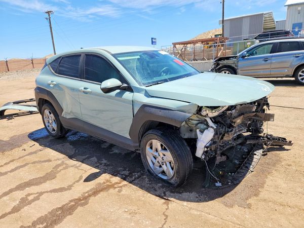 2024 HYUNDAI KONA SE