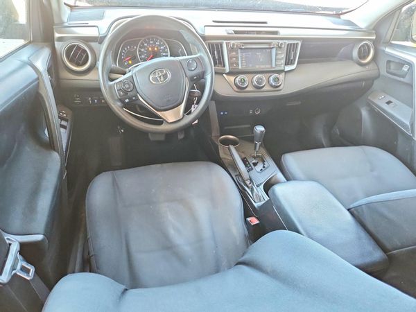 2015 TOYOTA RAV4 LE (X Grade)