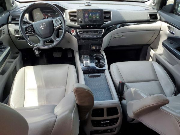2020 HONDA PILOT