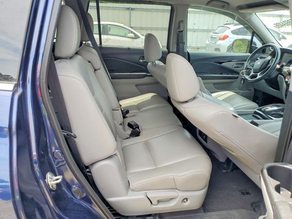2020 HONDA PILOT