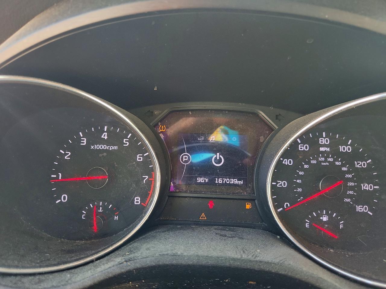 2017 KIA SEDONA LX