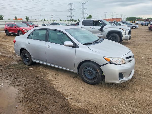 2012 TOYOTA COROLLA
