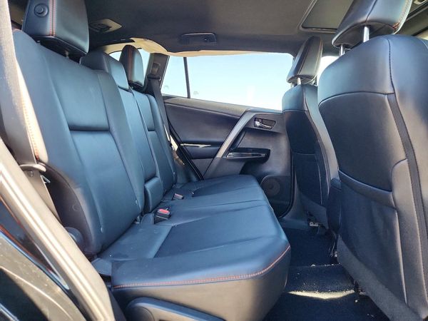 2016 TOYOTA RAV4 SE (S Grade)
