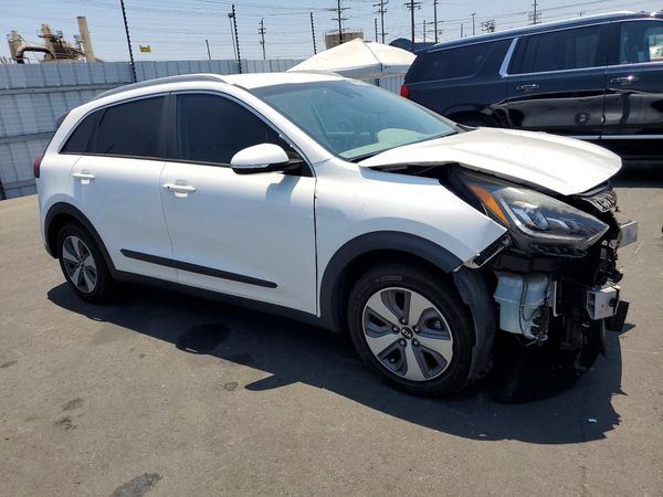2018 KIA NIRO