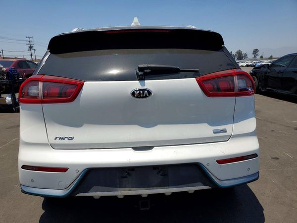 2018 KIA NIRO