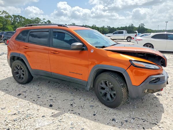 2015 JEEP CHEROKEE TRAILHAWK 4X4
