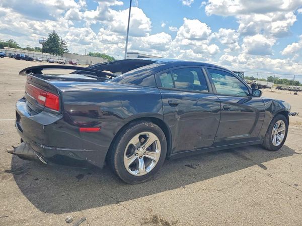 2014 DODGE CHARGER SE