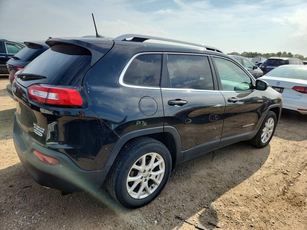 2016 JEEP CHEROKEE LATITUDE 4X4