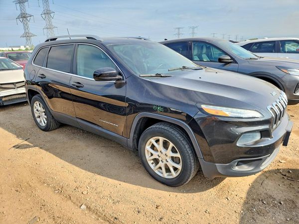 2016 JEEP CHEROKEE LATITUDE 4X4