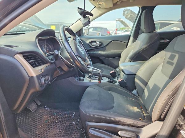 2016 JEEP CHEROKEE LATITUDE 4X4