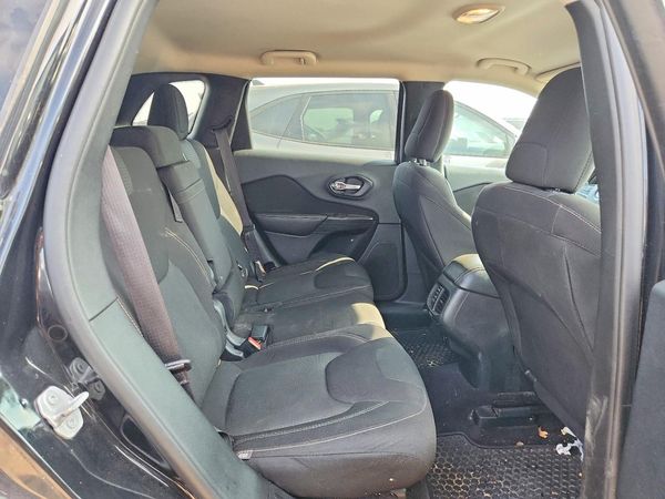 2016 JEEP CHEROKEE LATITUDE 4X4