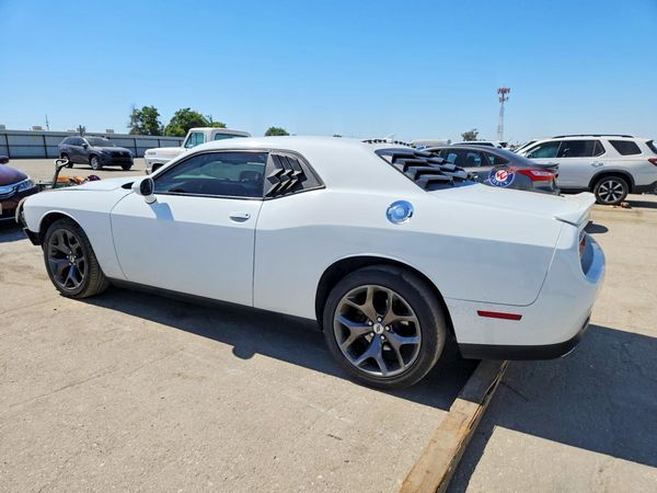 2018 DODGE CHALLENGER SXT