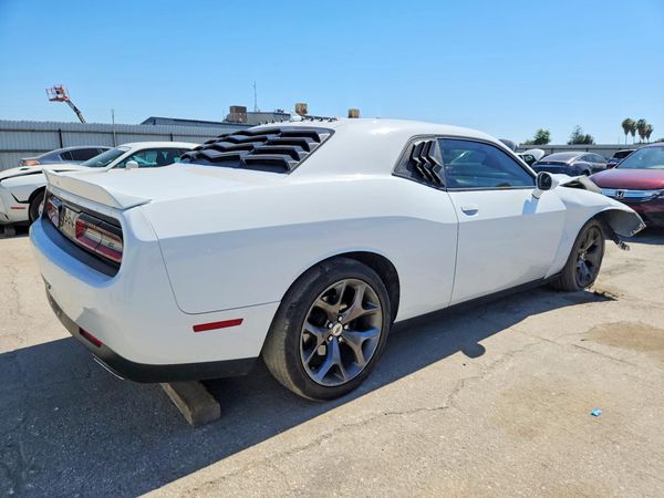 2018 DODGE CHALLENGER SXT