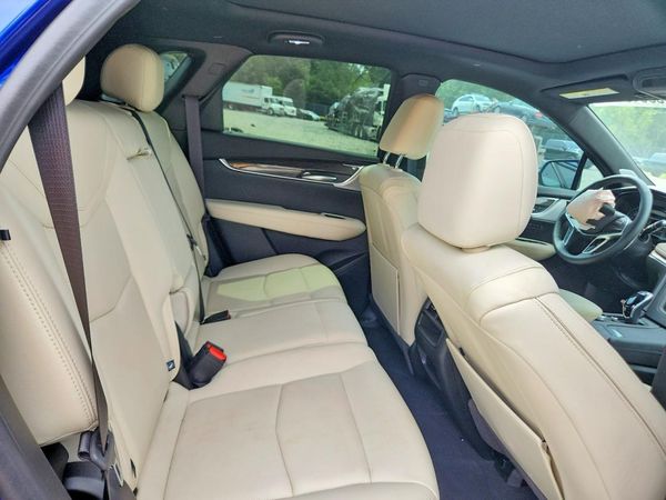 2025 CADILLAC XT5 Sport