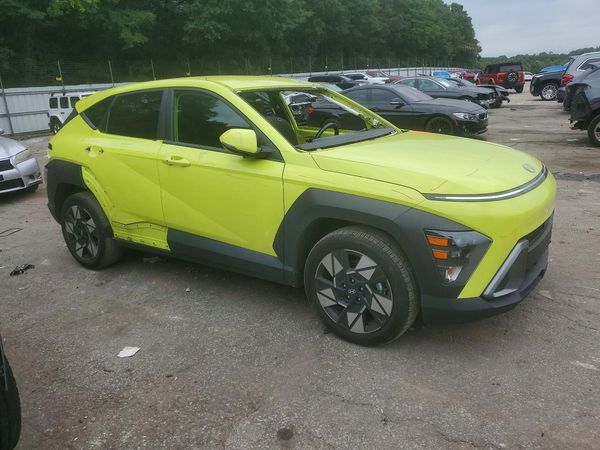 2024 HYUNDAI KONA SE