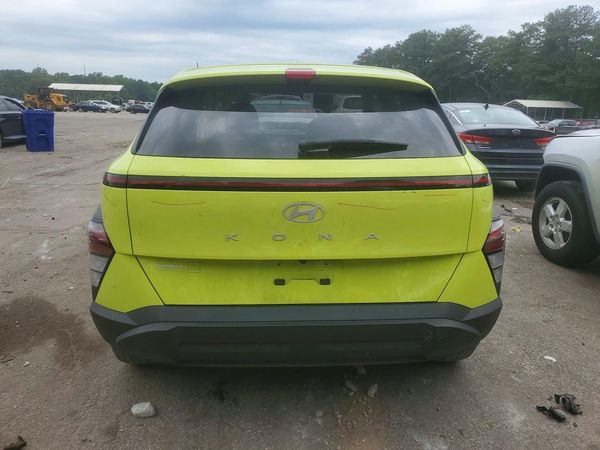 2024 HYUNDAI KONA SE