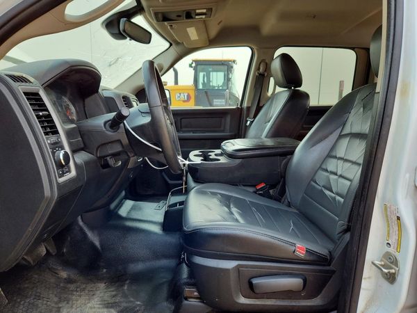 2023 RAM 1500 CLASSIC Tradesman