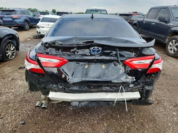 2020 TOYOTA CAMRY SE Hybrid