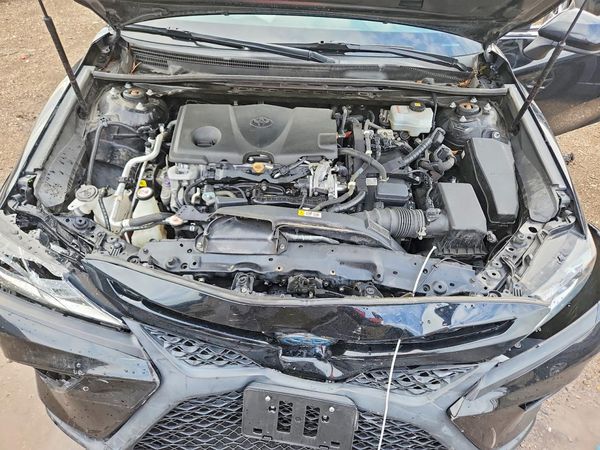 2020 TOYOTA CAMRY SE Hybrid