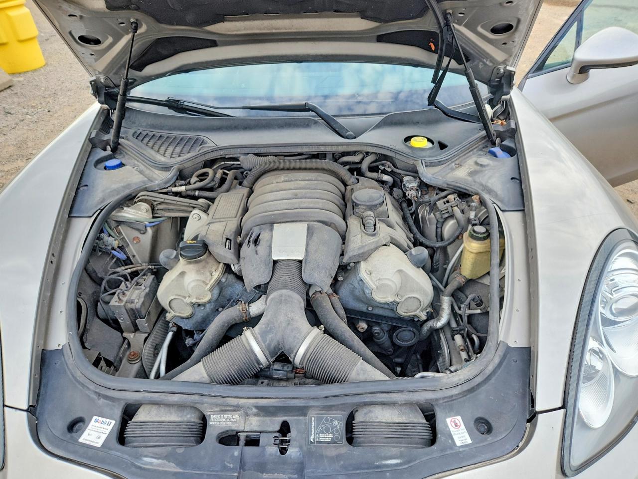 2013 PORSCHE PANAMERA Base (2WD), 4 (4WD)