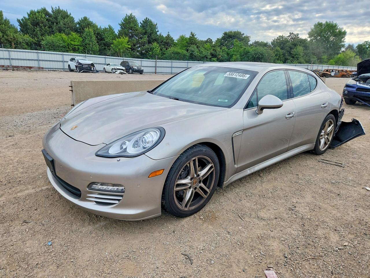 2013 PORSCHE PANAMERA Base (2WD), 4 (4WD)