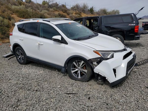 2016 TOYOTA RAV4
