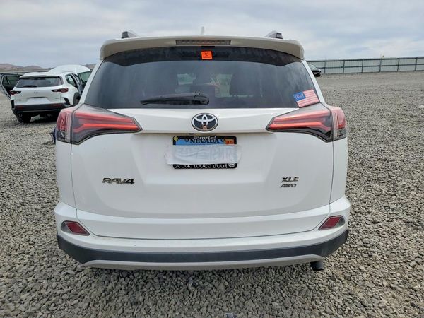 2016 TOYOTA RAV4