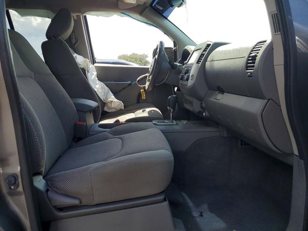 2020 NISSAN FRONTIER