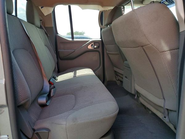 2020 NISSAN FRONTIER