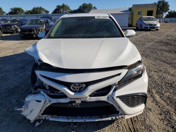 2021 TOYOTA CAMRY