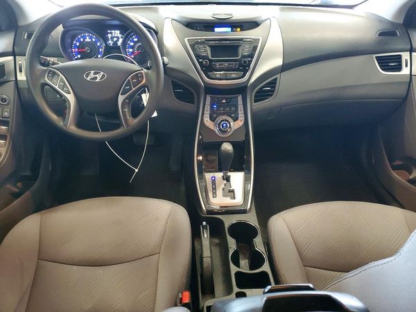 2013 HYUNDAI ELANTRA