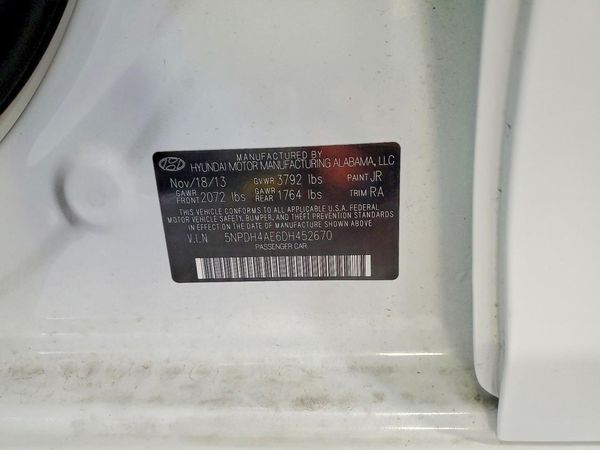 2013 HYUNDAI ELANTRA