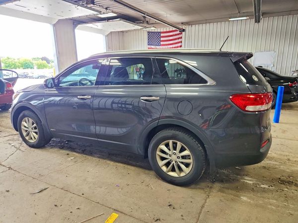 2016 KIA SORENTO L / LX