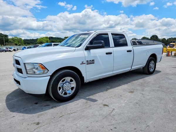 2013 RAM 2500 ST CREW CAB 4X2